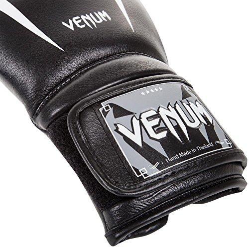 Venum Giant 3.0 Boxing Gloves