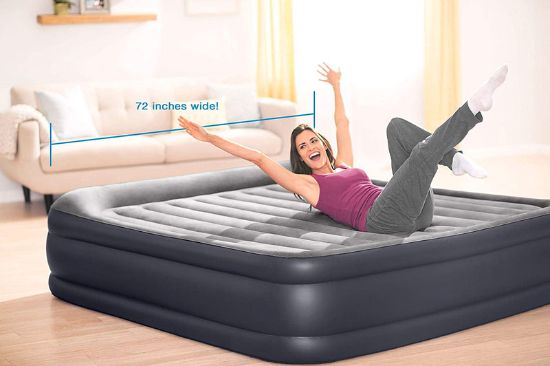 Intex 16.5 Inch Deluxe Elevated Inflatable Pillow Rest Air Mattress Bed with Built-in Internal Pump, King